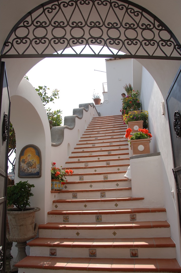 Villa Aurora staircase. Praiano.